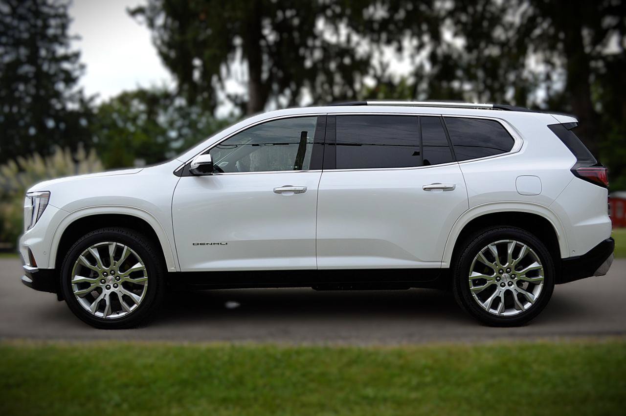 Used 2024 GMC Acadia Denali w/ Super Cruise Package AWD/4WD image 8