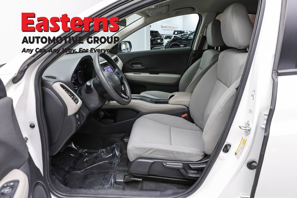 Used 2022 Honda HR-V LX image 13
