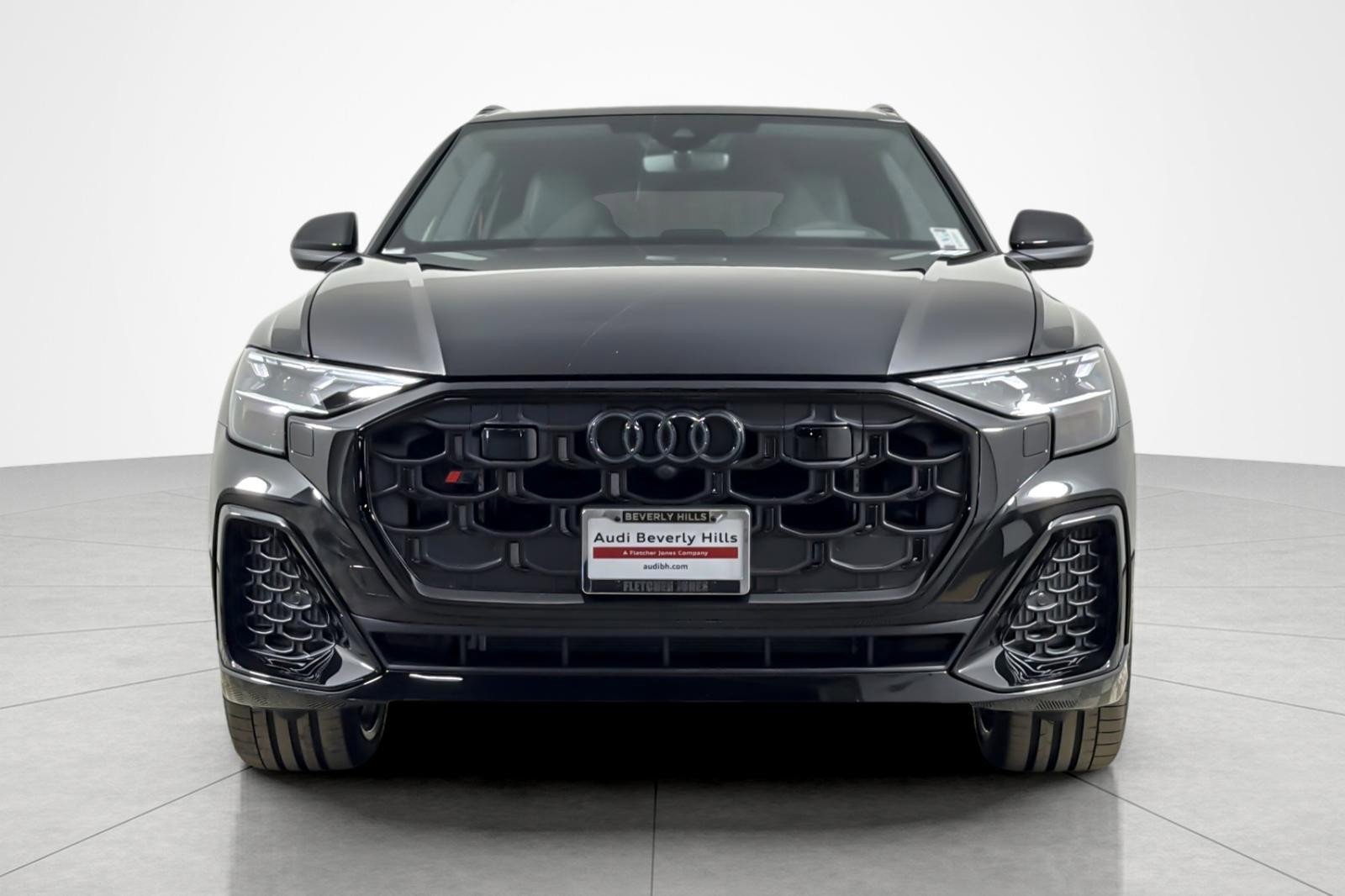 New 2026 Audi SQ8 Prestige image 8