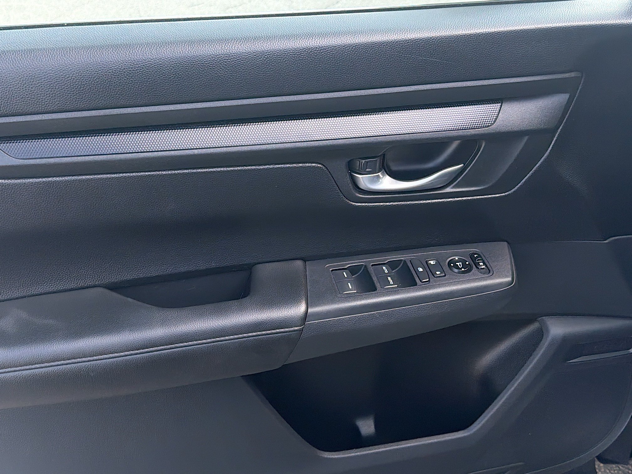 Used 2024 Honda CR-V EX image 14