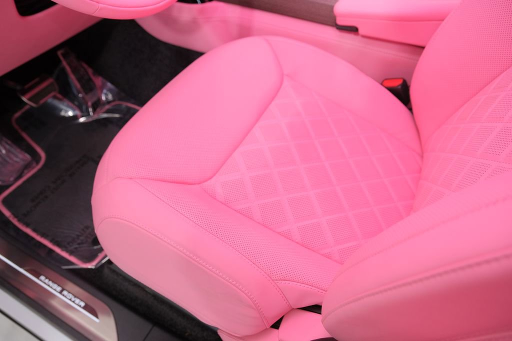 Used 2025 Land Rover Range Rover SE image 20