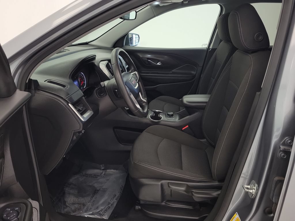 Used 2024 GMC Terrain SLE FWD image 9