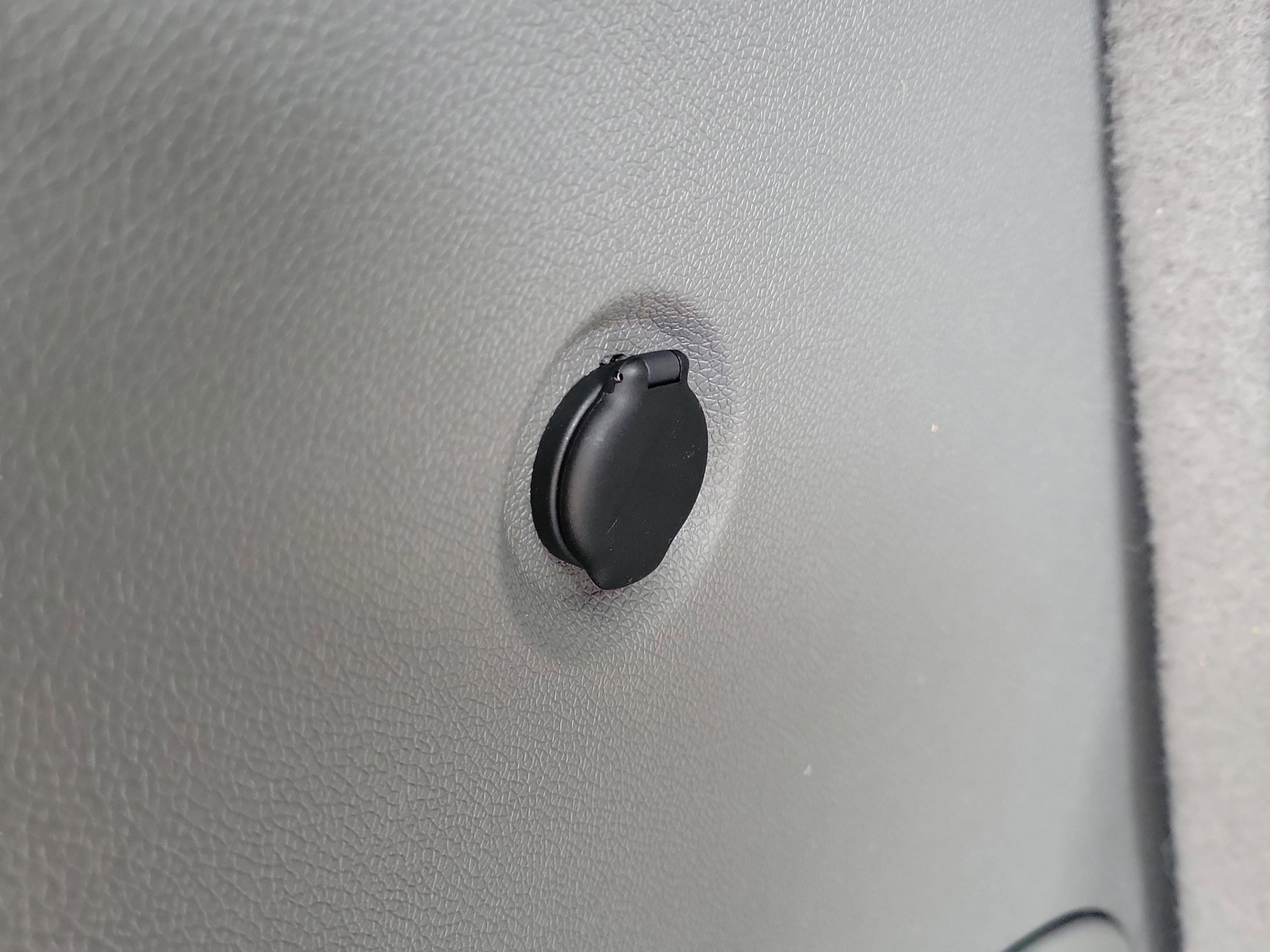 Used 2017 Chevrolet Traverse LS image 15