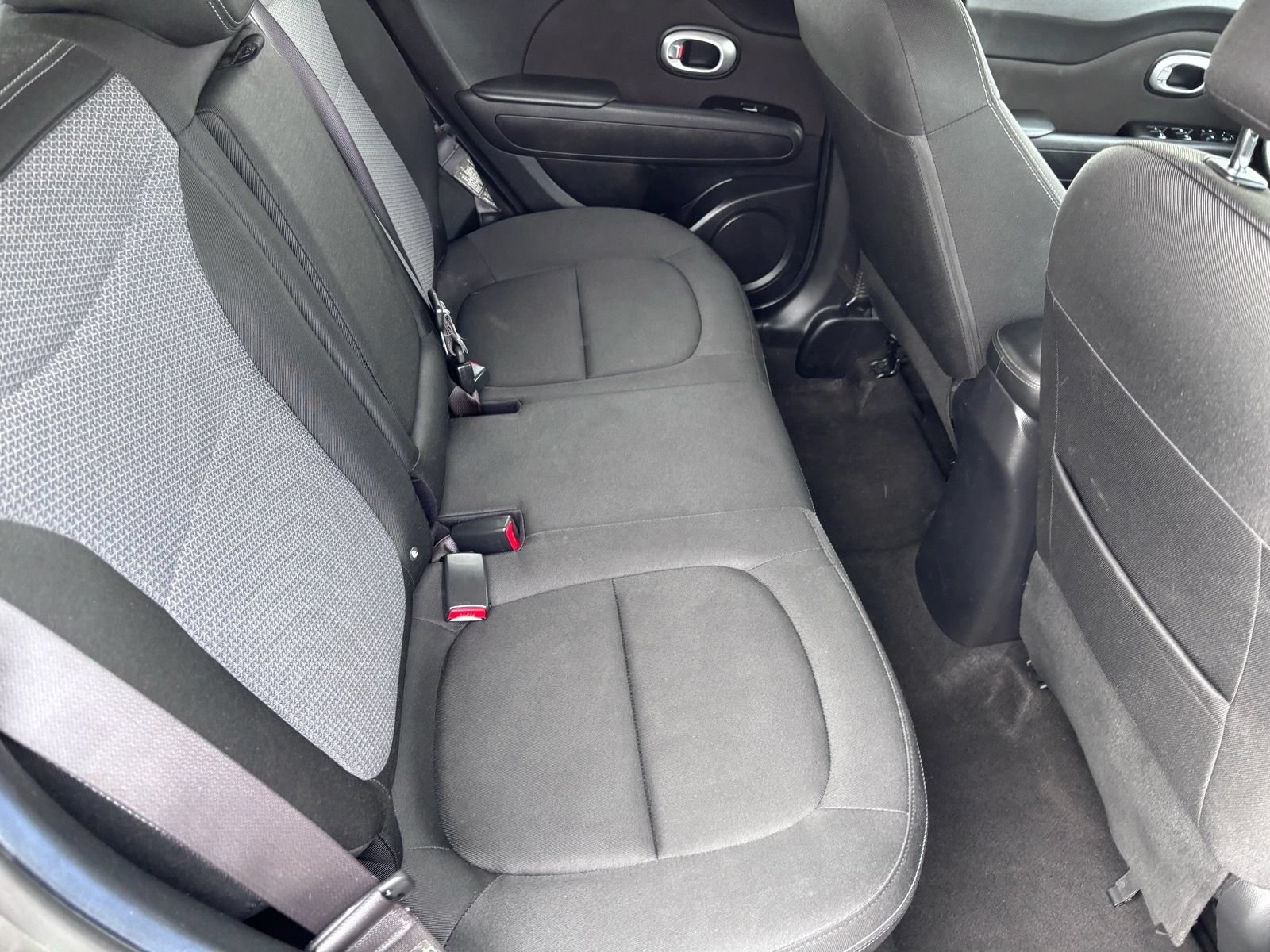 Used 2018 Kia Soul + FWD image 14