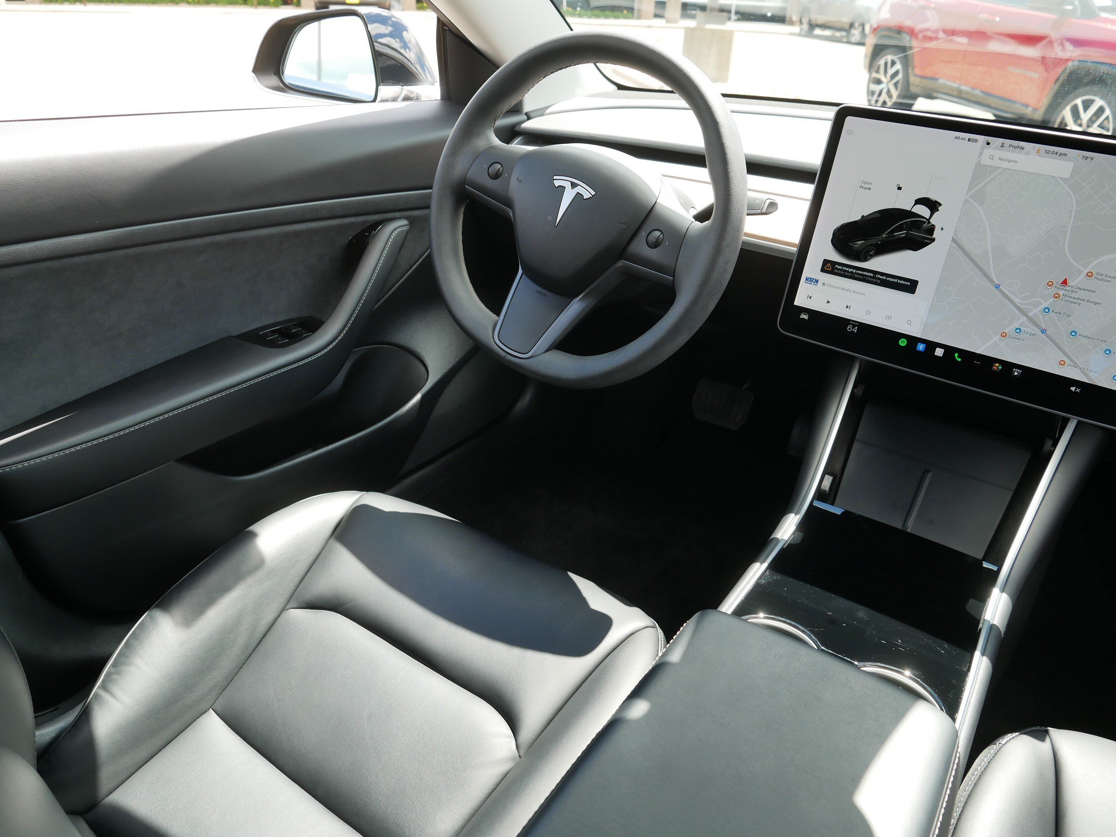 Used 2020 Tesla Model 3 Standard Range RWD image 9