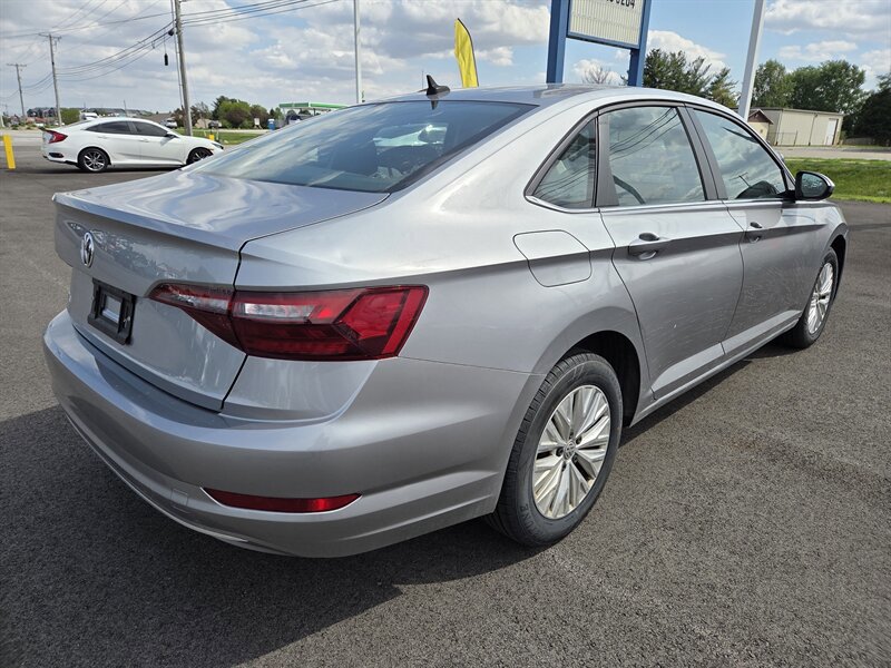 Used 2020 Volkswagen Jetta S FWD image 3