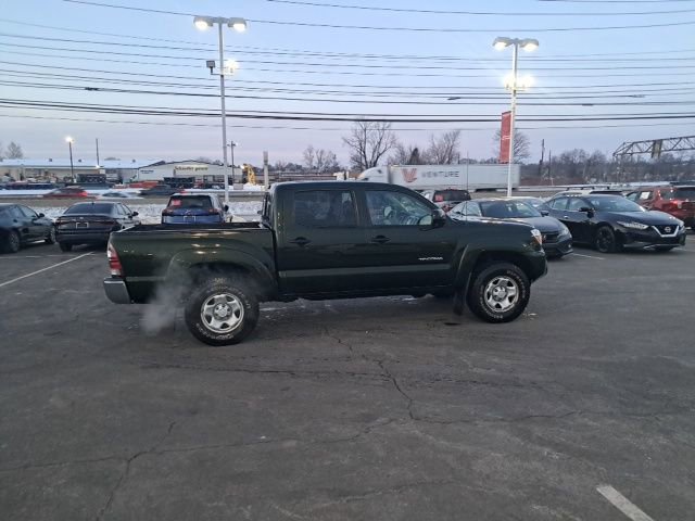 Used 2013 Toyota Tacoma 4x4 Double Cab image 4
