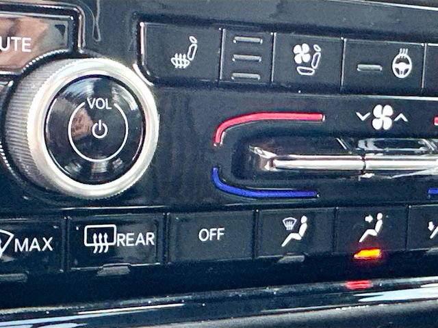 Used 2022 Jeep Grand Cherokee Summit image 21