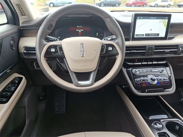 Used 2022 Lincoln Corsair Reserve w/ Equipment Group 201A image 11