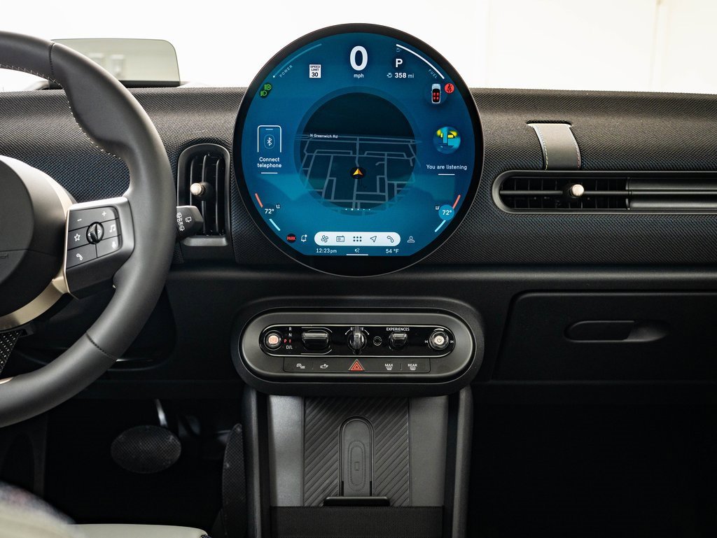 Certified 2025 MINI Cooper S image 28