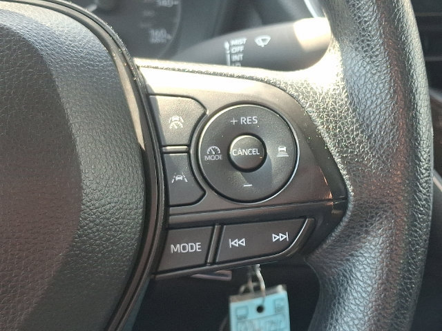 Used 2024 Toyota Corolla LE FWD image 22