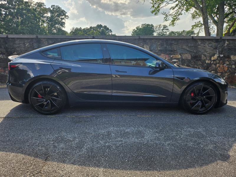 Used 2024 Tesla Model 3 Performance AWD/4WD image 10