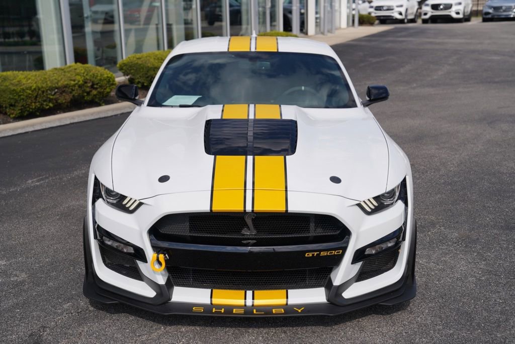 Used 2022 Ford Mustang Shelby GT500 w/ Technology Package RWD image 30