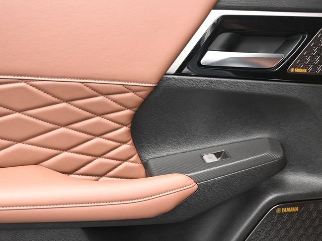 New 2026 Mitsubishi Outlander SEL FWD image 10