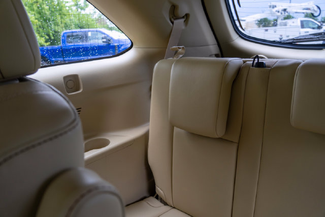 Used 2019 Toyota Highlander Limited FWD image 39
