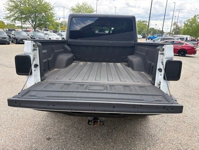 Used 2020 Jeep Gladiator Rubicon w/ Trailer Tow Package AWD/4WD image 16