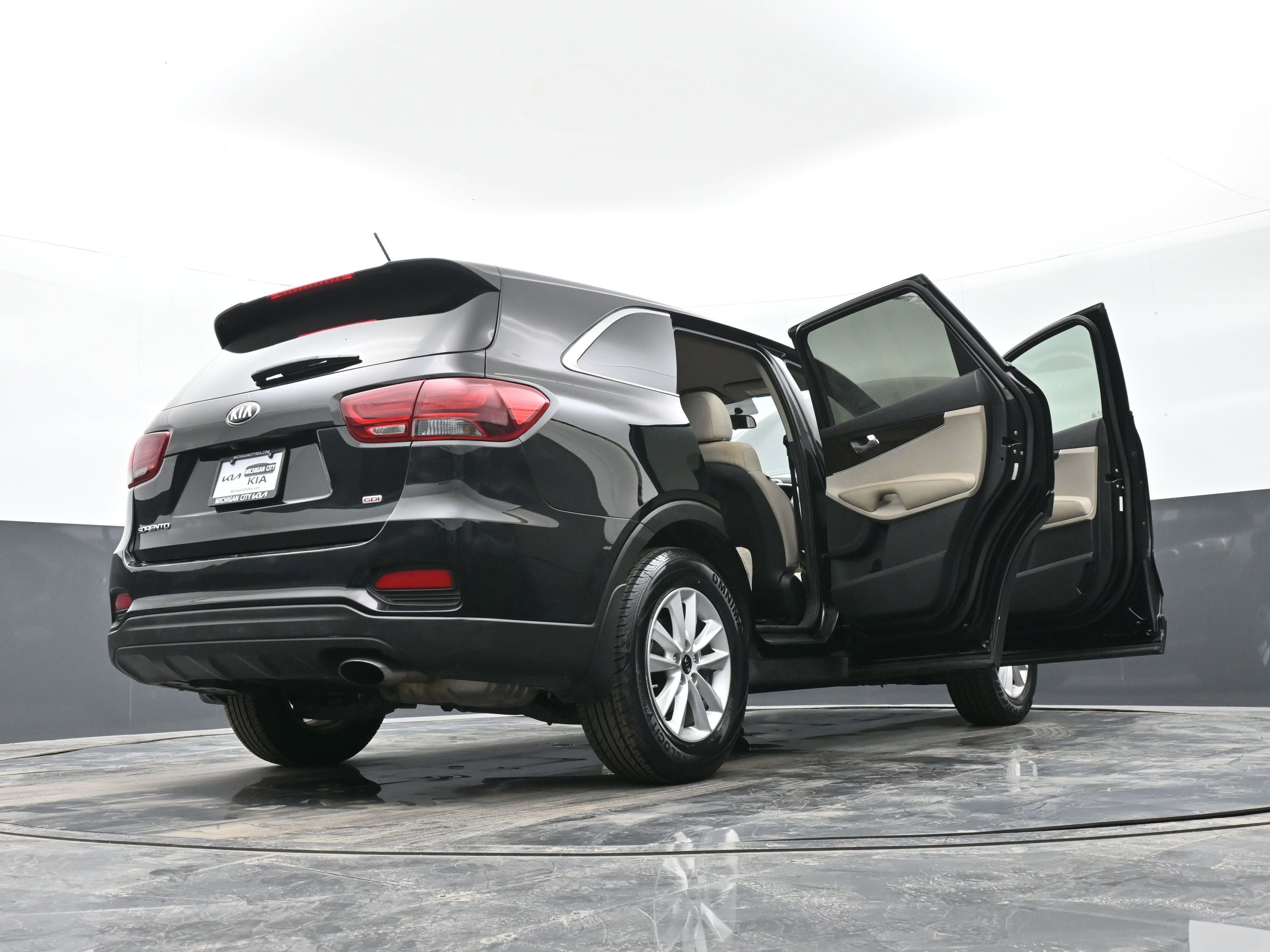 Used 2020 Kia Sorento LX image 50