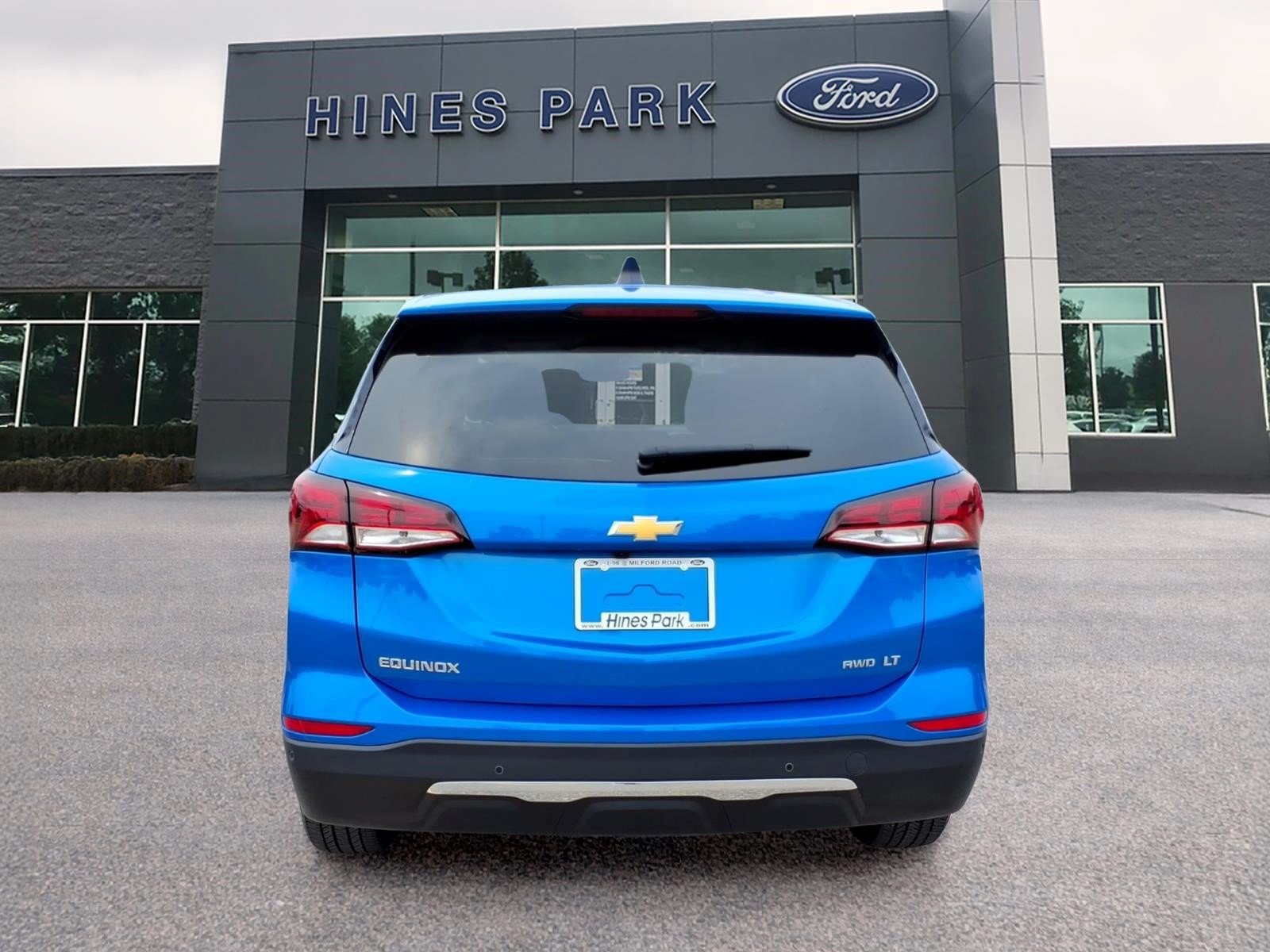Used 2024 Chevrolet Equinox LT AWD/4WD image 6