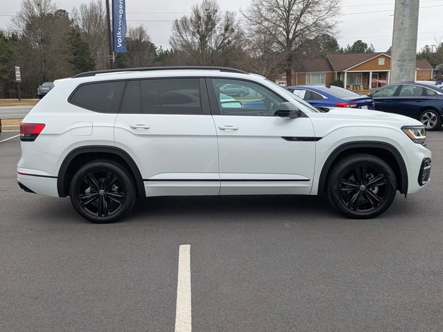 Certified 2022 Volkswagen Atlas SEL R-Line image 2