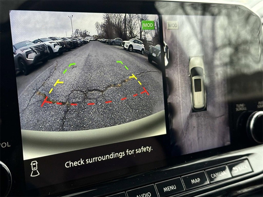 Certified 2022 Nissan Pathfinder Platinum w/ Cargo Package image 3