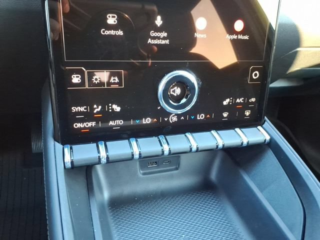 New 2027 GMC Terrain Elevation w/ Elevation Premium Package AWD/4WD image 30