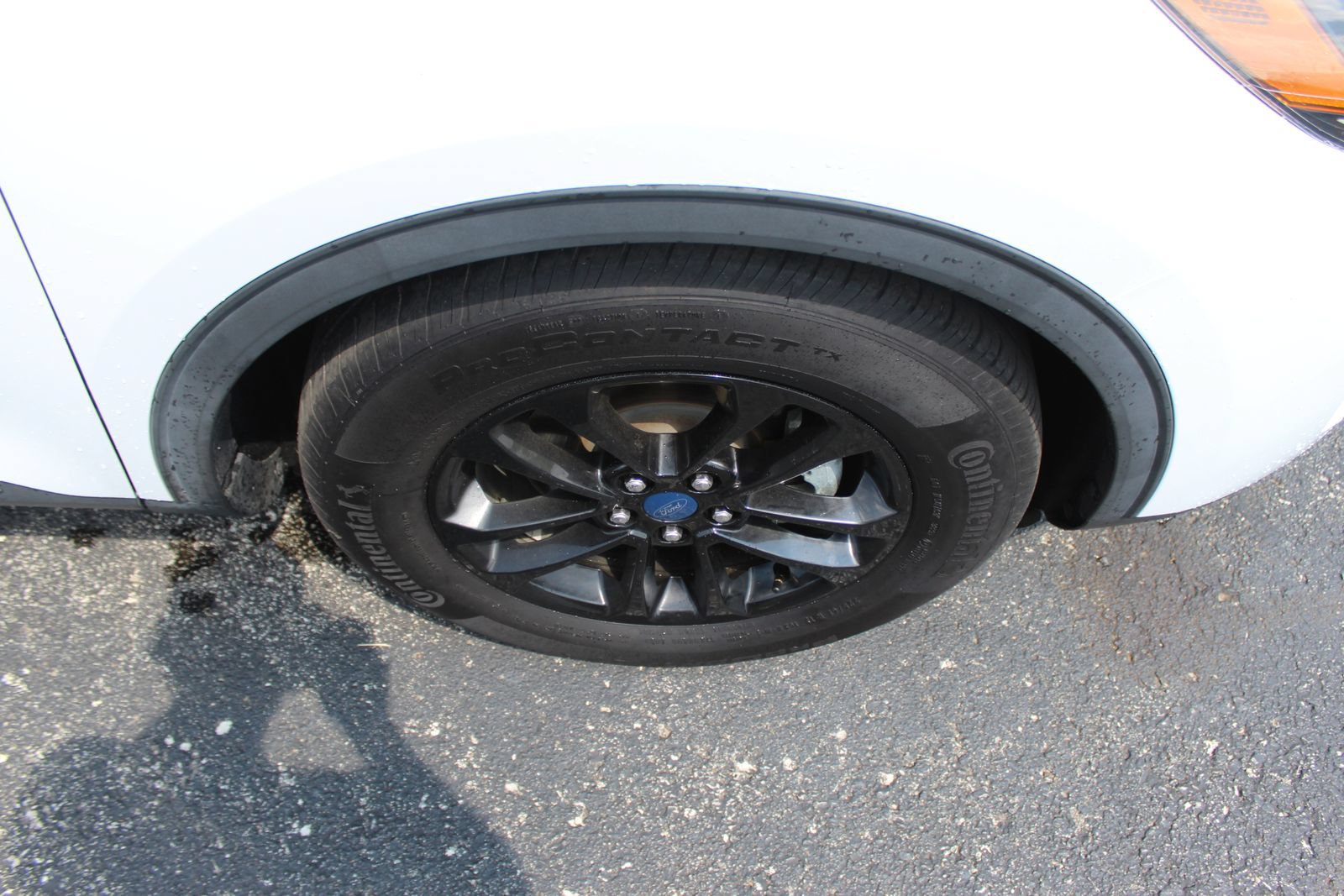 Used 2020 Ford Escape SE Sport FWD image 10