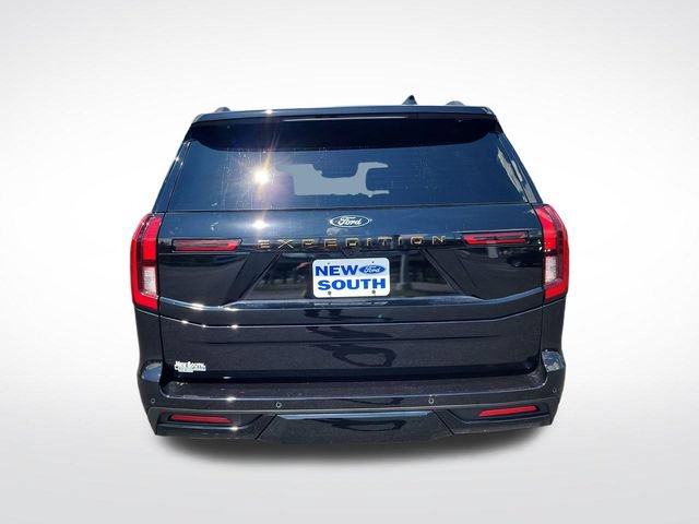 Used 2025 Ford Expedition Tremor AWD/4WD image 4