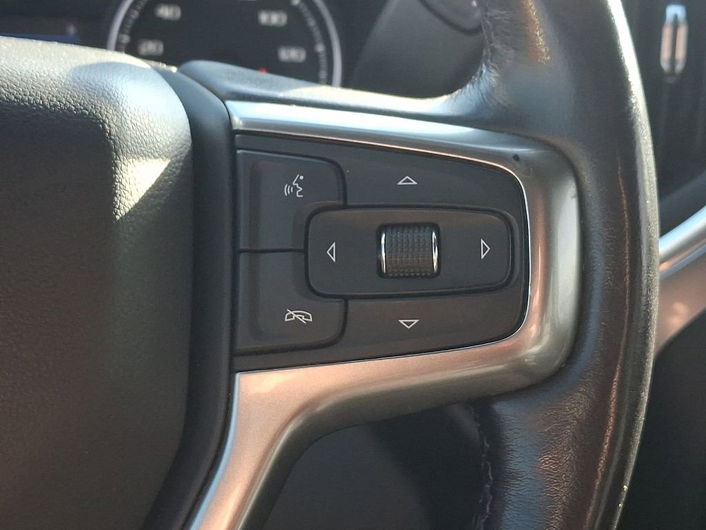 Used 2020 Chevrolet Silverado 1500 LT w/ All-Star Edition image 17