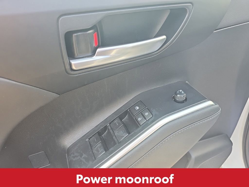 Used 2024 Toyota Highlander XLE image 22