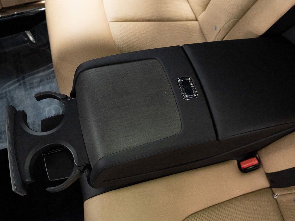 Used 2025 Rolls-Royce Ghost image 28