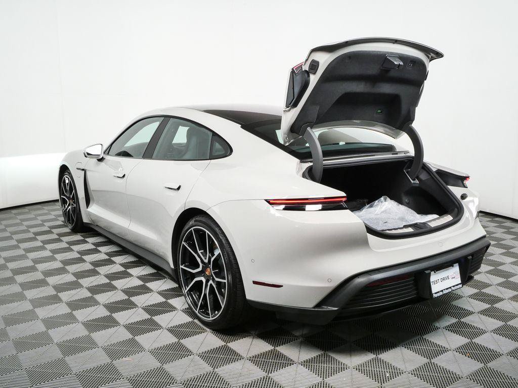 New 2026 Porsche Taycan RWD image 33