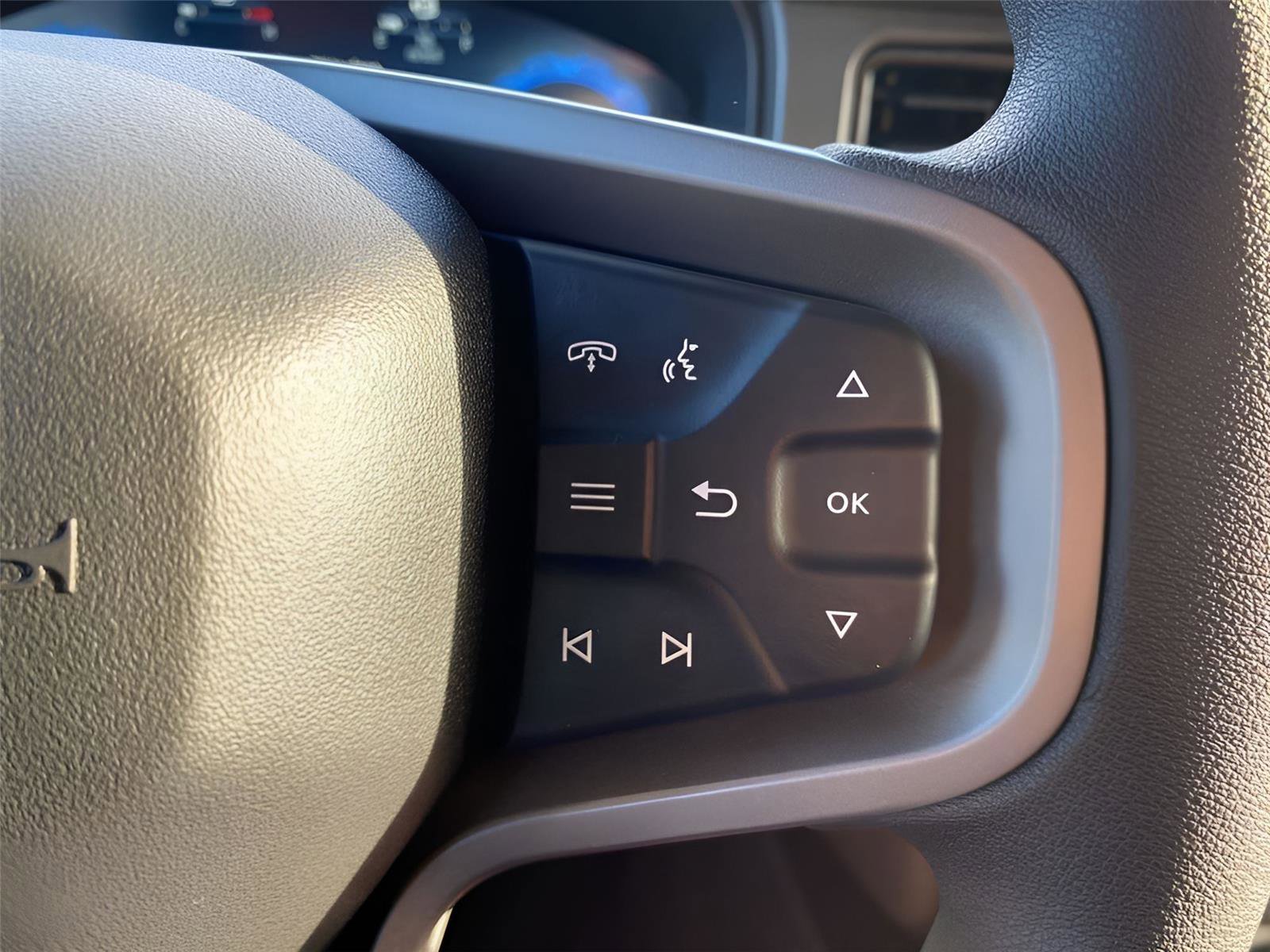 New 2025 Ford Bronco 4-Door AWD/4WD image 39