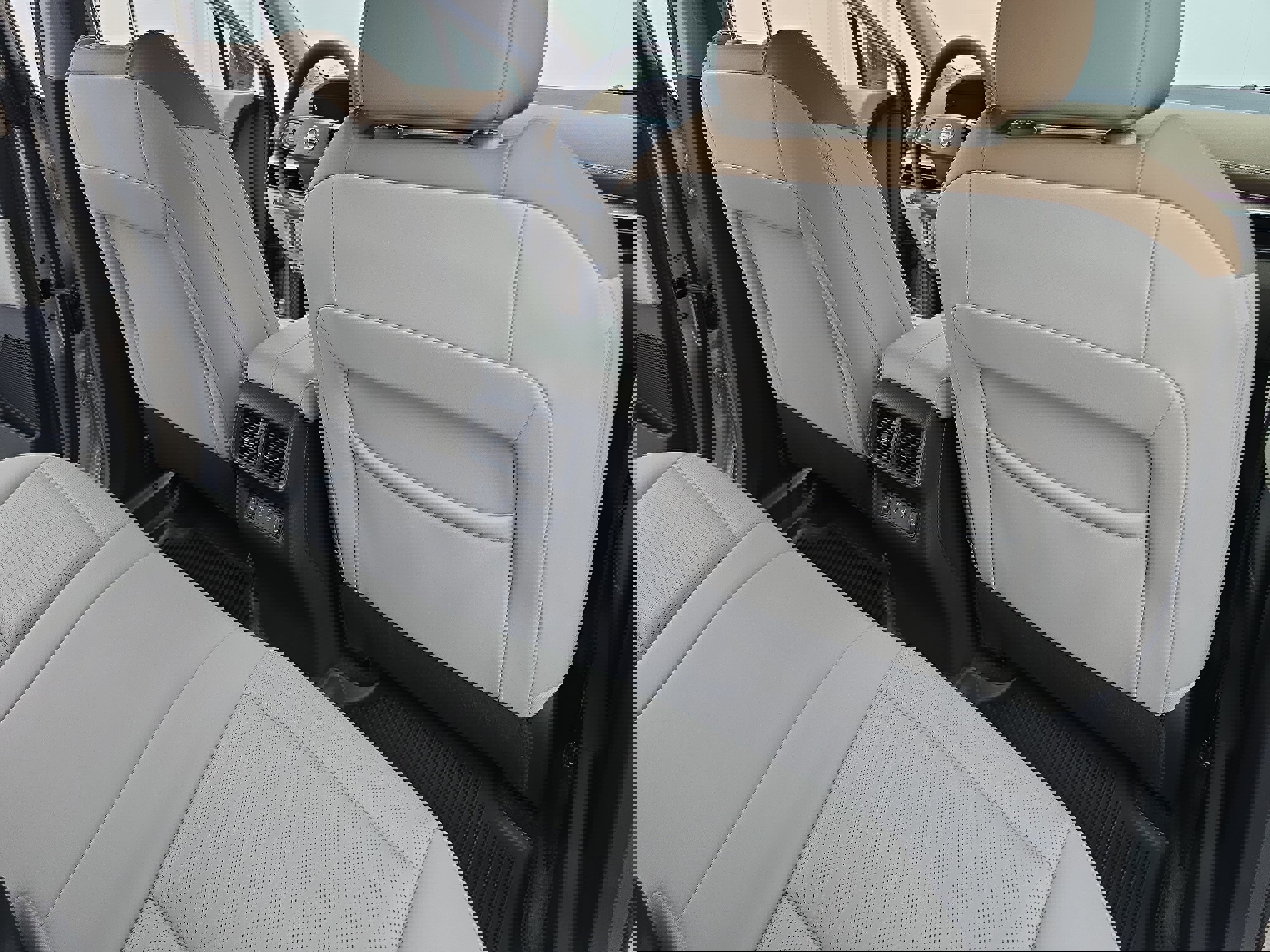 New 2026 Nissan Murano Platinum image 11