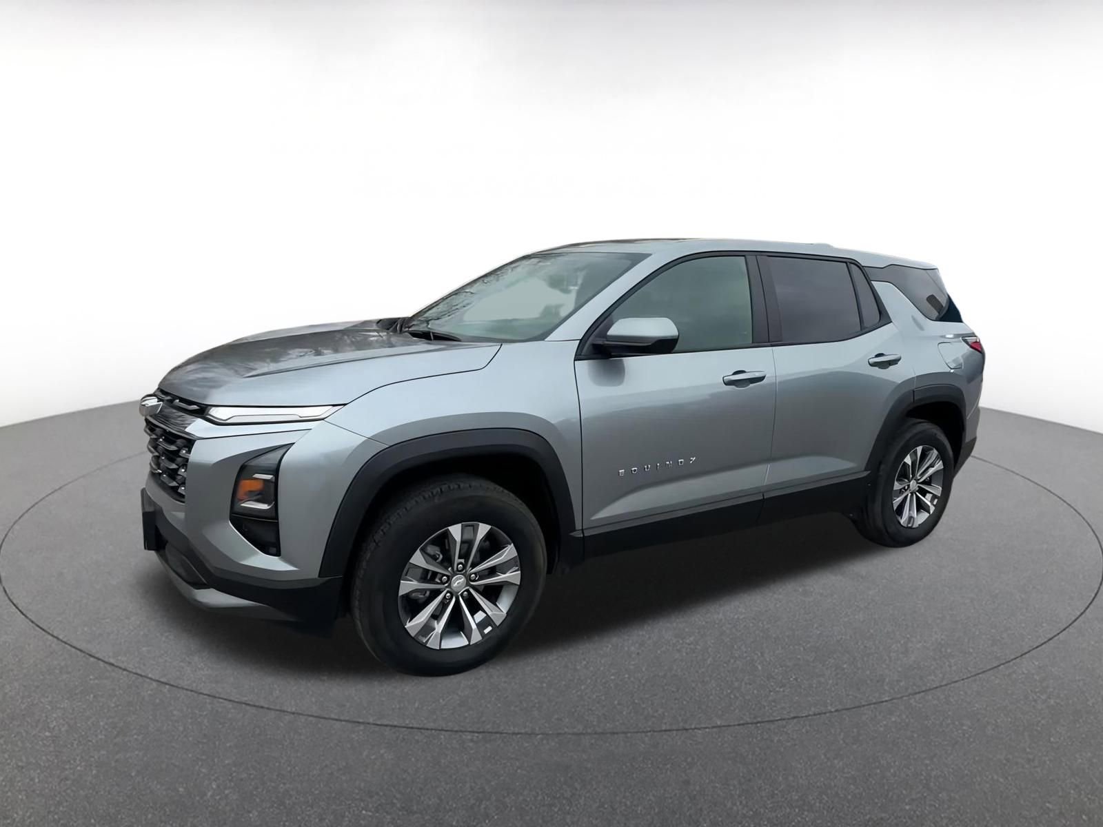 Used 2025 Chevrolet Equinox LT image 8