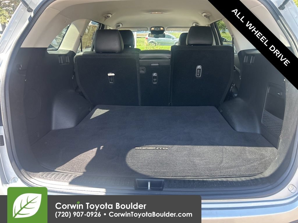 Used 2017 Kia Sorento EX AWD/4WD image 18