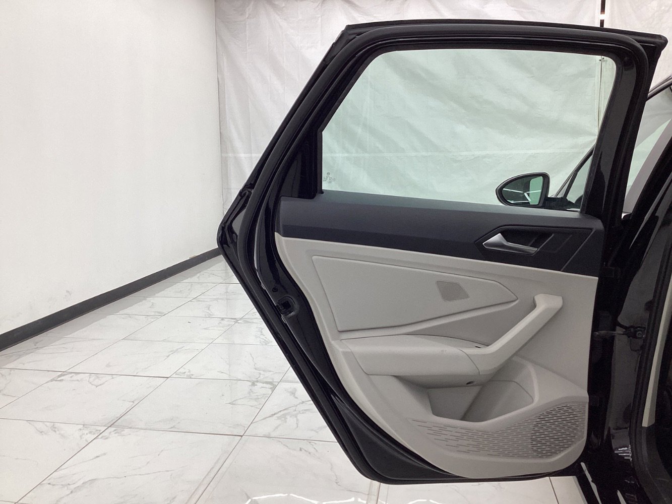 Used 2020 Volkswagen Jetta SE w/ SE Cold Weather Package FWD image 24