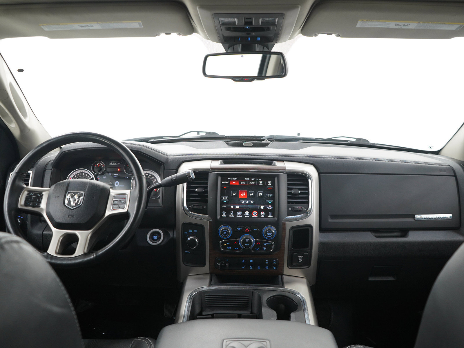 Used 2017 RAM 2500 Laramie w/ Sport Appearance Group AWD/4WD image 13