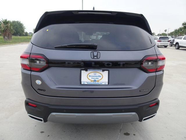 New 2026 Honda Pilot Touring image 5