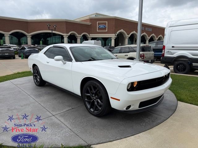 Used 2022 Dodge Challenger SXT w/ Blacktop Package RWD image 1