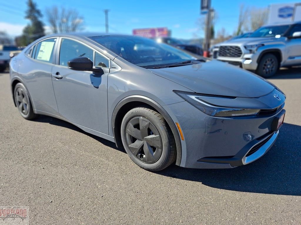 New 2026 Toyota Prius Plug-In Hybrid FWD image 1