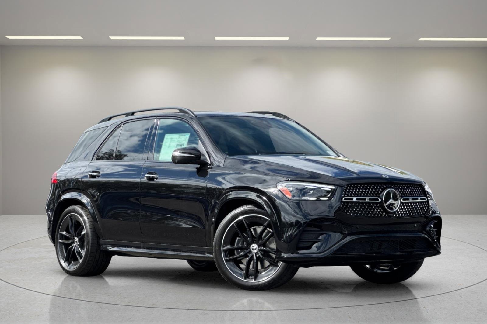 New 2026 Mercedes-Benz GLE 450 4MATIC image 2