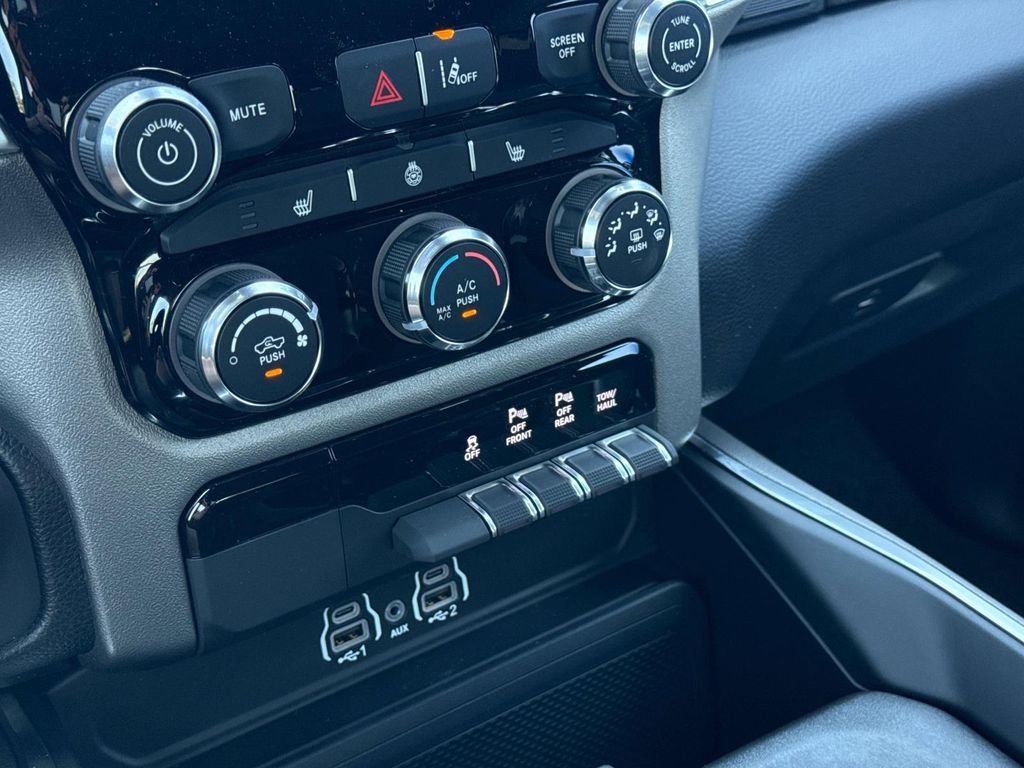 New 2025 RAM 1500 Big Horn image 21