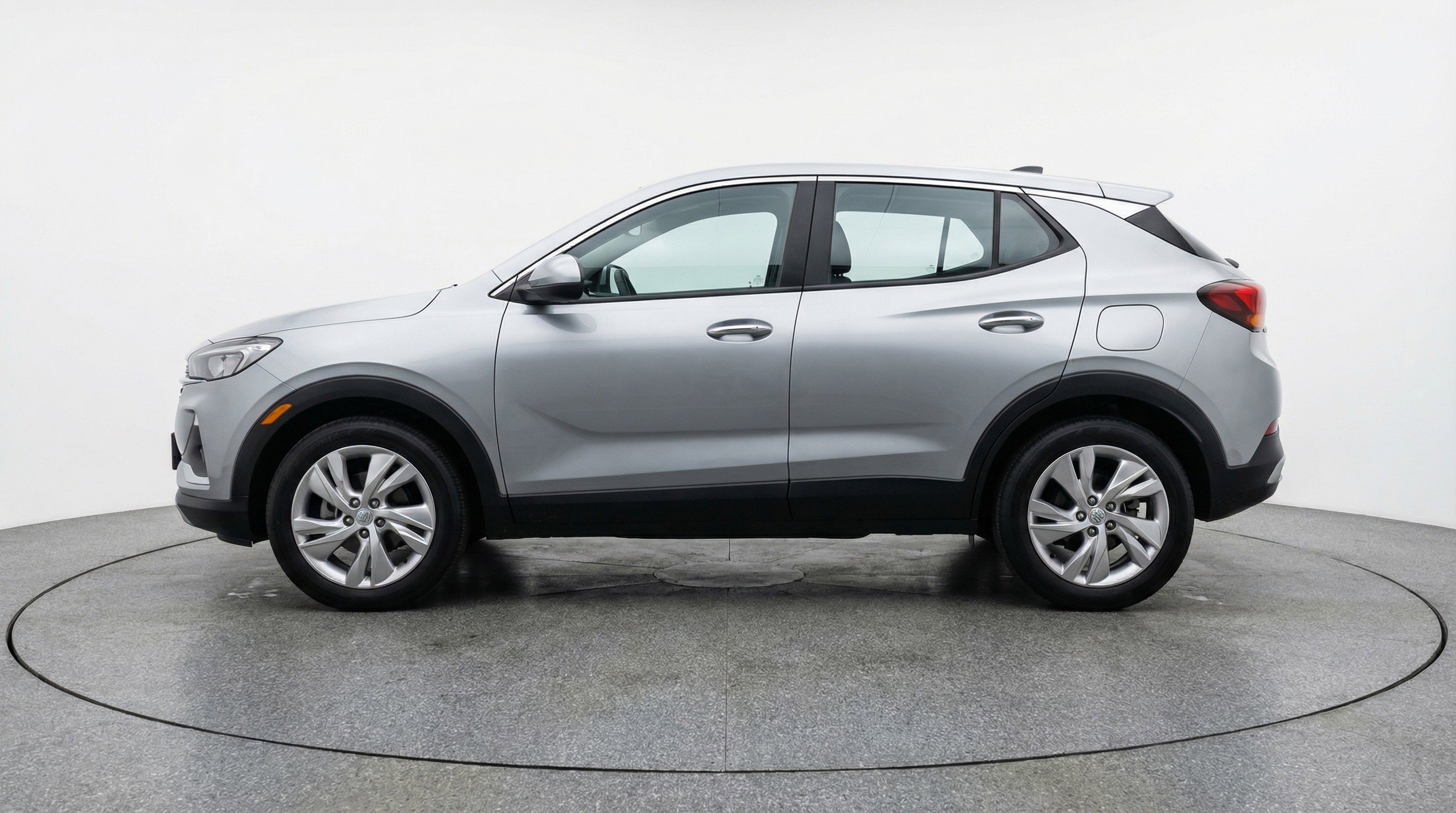 Used 2025 Buick Encore GX Preferred FWD image 5