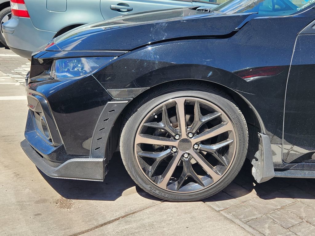 Used 2021 Honda Civic Sport Touring image 6