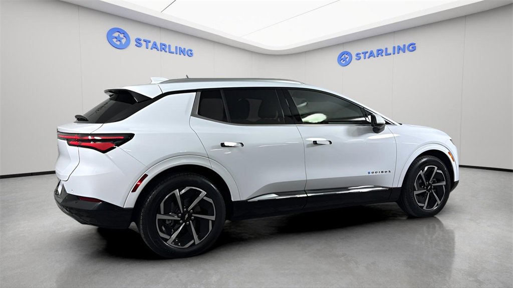 Used 2025 Chevrolet Equinox EV LT image 10