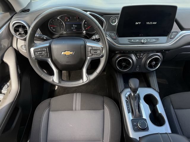 Used 2024 Chevrolet Blazer LT w/ Driver Confidence Package FWD image 11