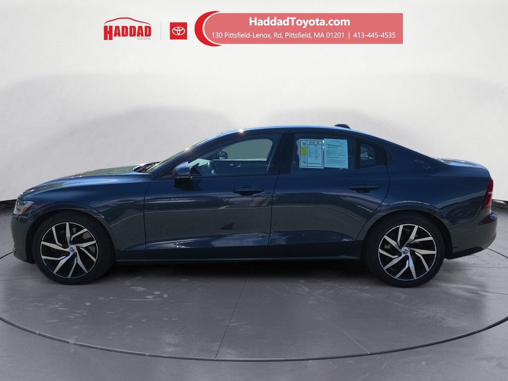 Used 2020 Volvo S60 T6 Momentum AWD/4WD image 2