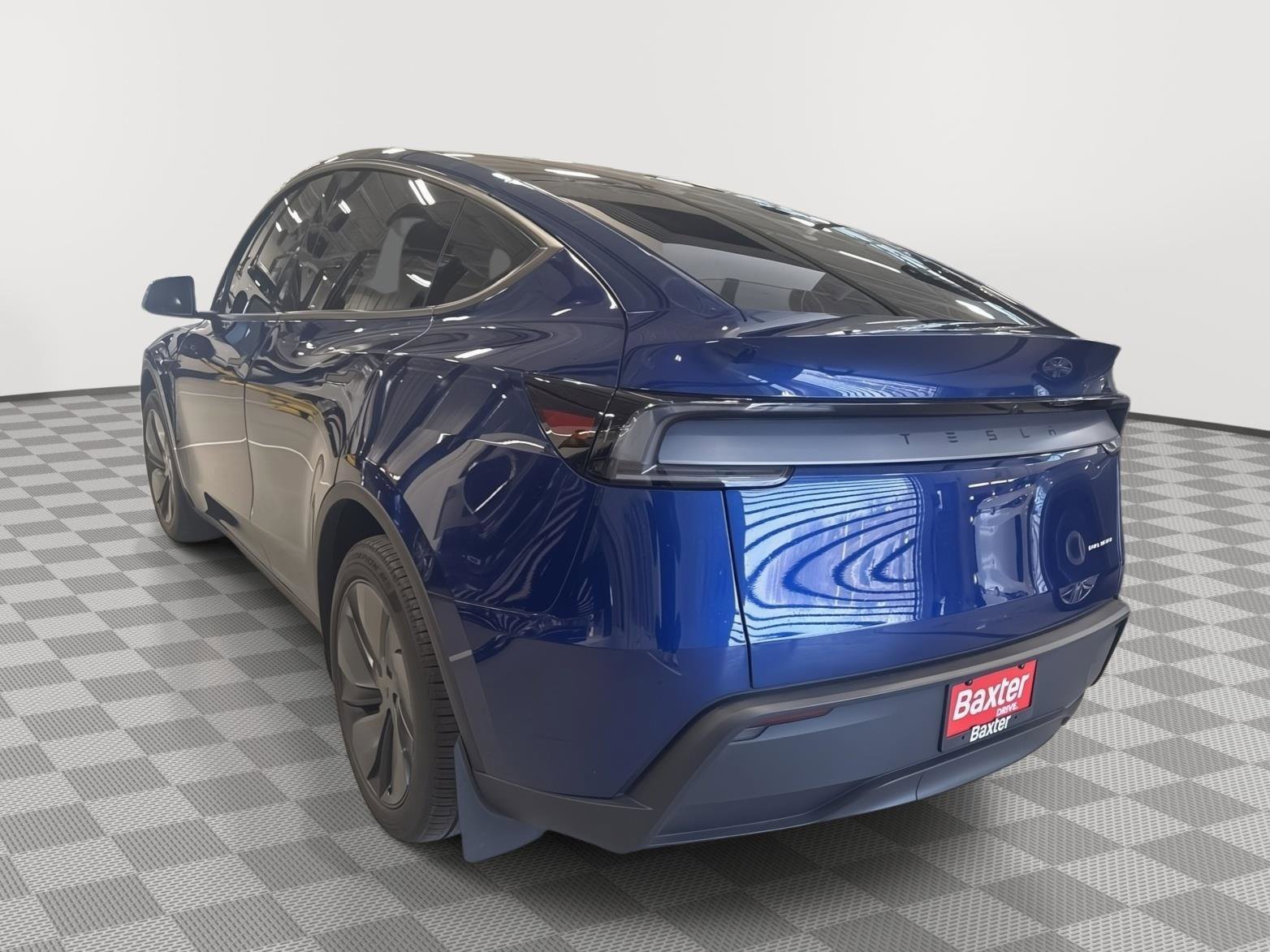 Used 2026 Tesla Model Y Long Range image 11