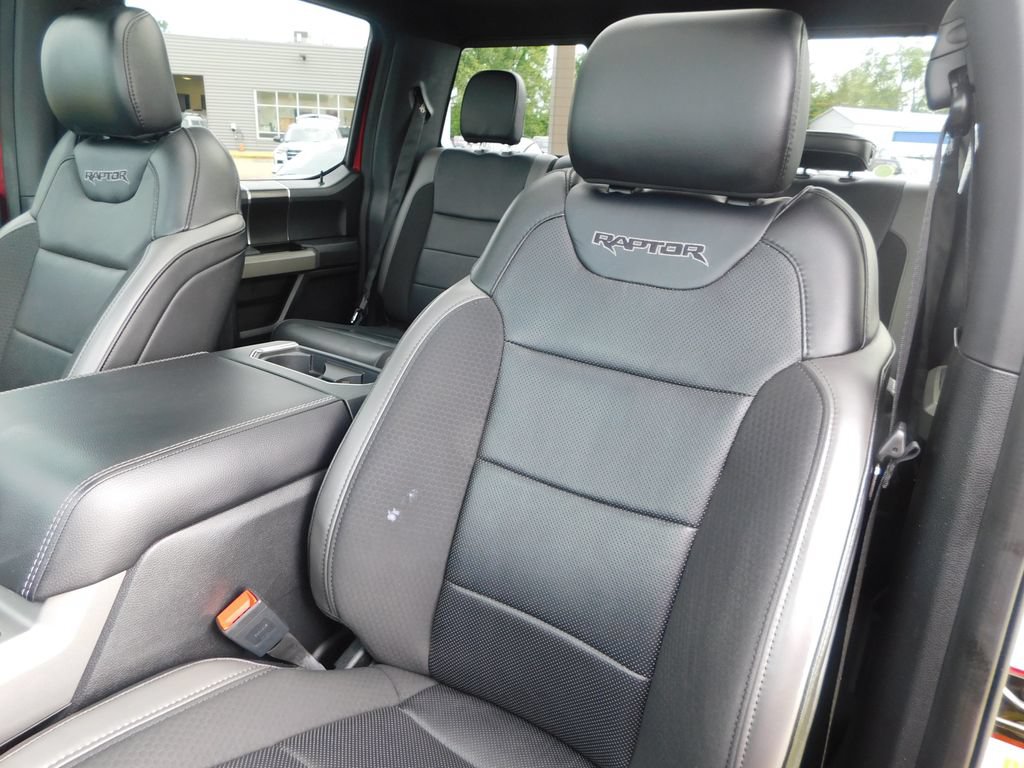 Used 2019 Ford F150 Raptor w/ Equipment Group 802A Luxury AWD/4WD image 24