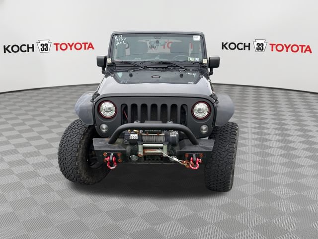 Used 2017 Jeep Wrangler Unlimited Rubicon AWD/4WD image 2